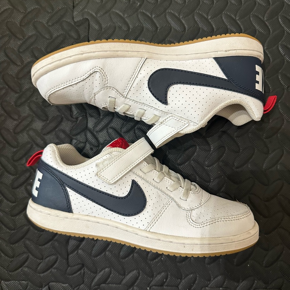 Nike White and Blue Men's Shoes